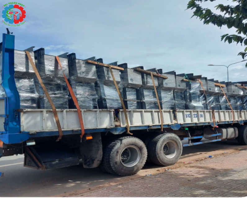 Giá thùng dầu đi mạ kẽm nóng/ Panel stand diesel has hoted dip galvazine