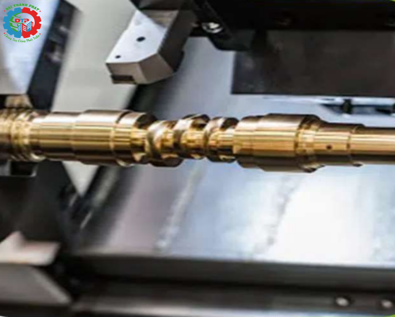 Máy tiện CNC: Tiện CNC trục/ CNC Lathe Machine: Sharp to be machining CNC Lathe. 